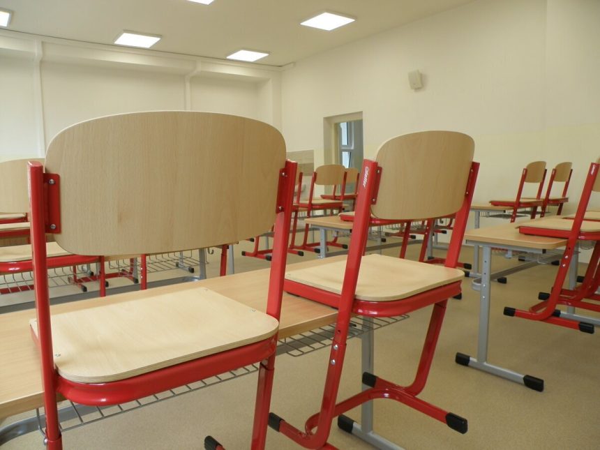 Deti ubuda pocet zakladnych skol bude klesat