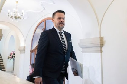 Ministerstvo investicii zrusilo vyzvu na vyskum digitalnej transformacie
