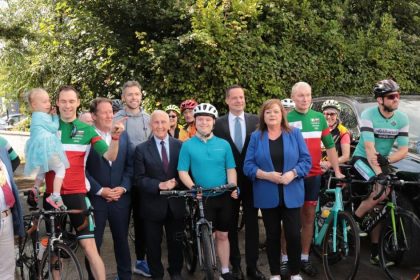 Ona je busiace srdce nasej rodiny cyklus napriec Europou inspirovany trojrocnym dievcatkom
