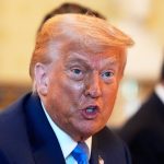 Trump tvrdi ze zvazuje odobratie obcianstva Rosie ODonnellovej