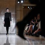 Armani dostal pokutu za zavadzajuce tvrdenia