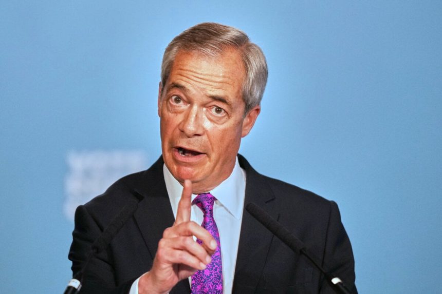 Farage predstavil plan hromadneho vyhostenia ziadatelov o azyl