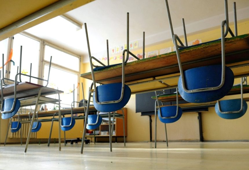 Inspekcia odhalila zlyhania pri prijimani deti do skol