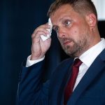 Minuly tyzden Tlak na ministra zdravotnictva kvoli tendru na ambulancie rastie
