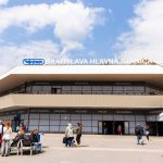 Muz napadol policajta pred zeleznicnou stanicou v Bratislave celi obvineniu