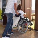 Okradla dochodkynu na invalidnom voziku styri roky