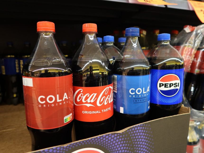 Po zavedeni novej dane klesla spotreba sladenych napojov energeticke napoje vsak rastli