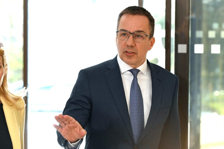 SaS vycita ministrovi Tomasovi zanedbavanie socialnych sluzieb