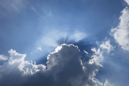 Slovensko caka chladnejsie pocasie oteplenie v utorok