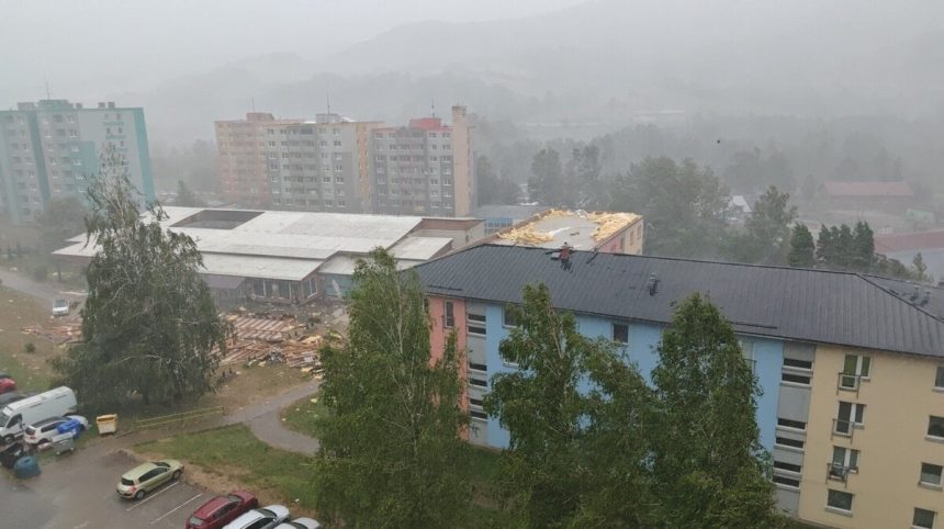 Stat vyplatil po veternych smrstiach na vychode vyse 400 tisic eur pre 315 domacnosti