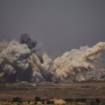 Stovky osobnosti vyzvali nemecku vladu aby zastavila dodavky zbrani do Izraela