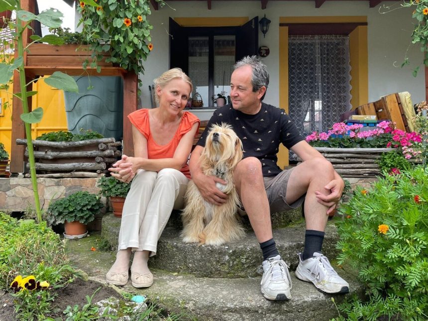 Uci 36 rokov matematiku teraz s rodinou odchadzaju