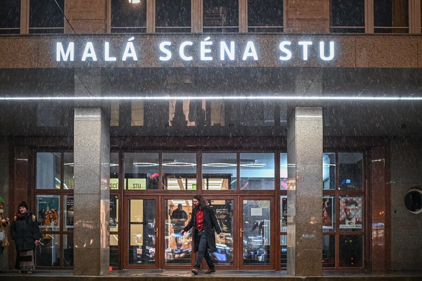 Jedine divadlo pre mlade publikum zrusilo vyberove konanie