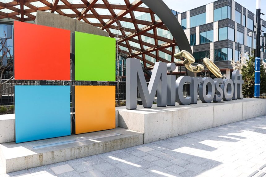 Milion hovorov za hodinu Ako izraelska armada vyuzila Microsoft na sledovanie Palestincanov