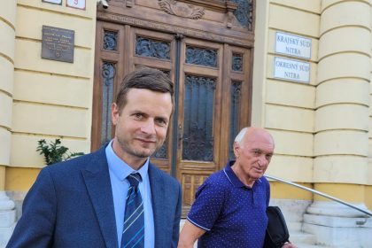 Operacia opacneho kolena Sud opat rozhodne o odskodnom