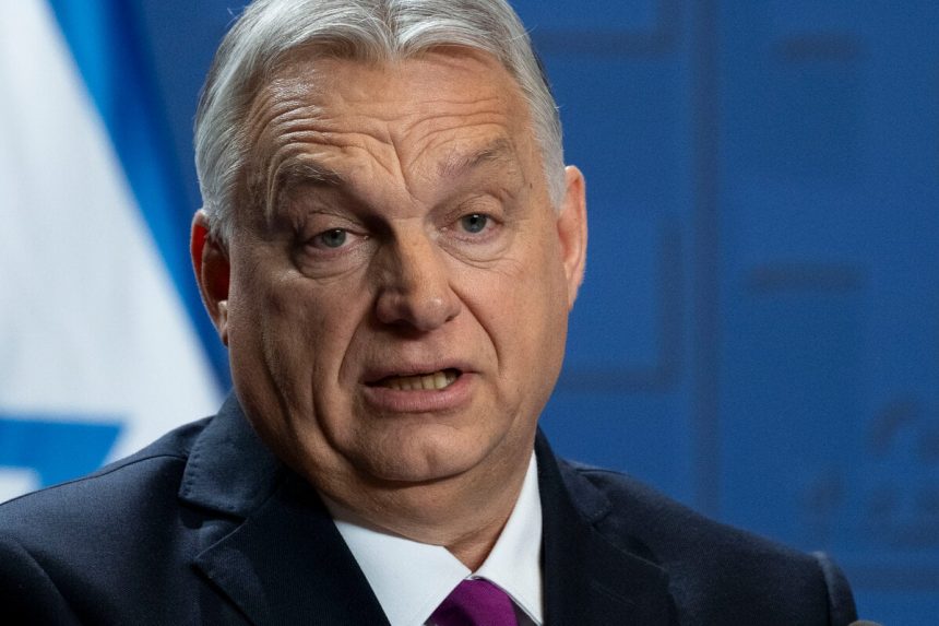 Orban chce oznacit Antifu za teroristicku skupinu