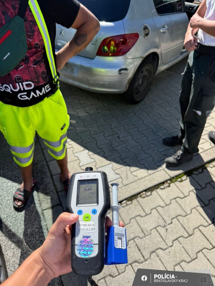 Pod vplyvom drog a alkoholu sa pochvalil ze soferuje bez vodicaku