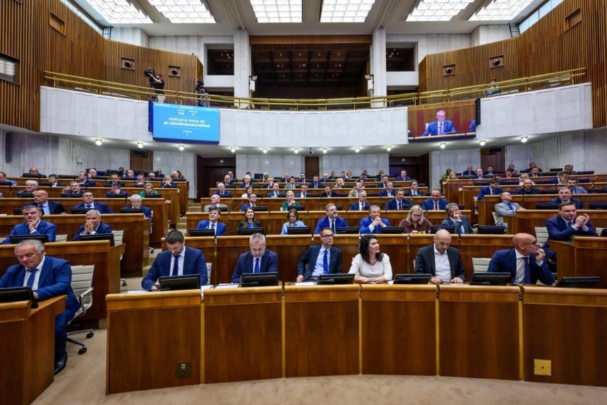 Poslanci ukoncili piatkove rokovanie o podnikani pre mladistvych
