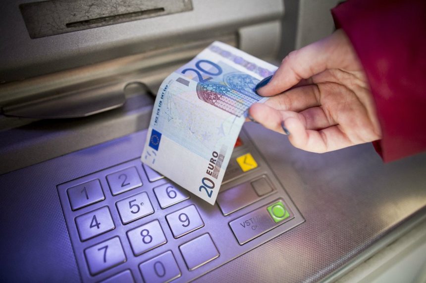 Slovaci zvladli prvu vlnu konsolidacie druha vyvolava neistoty