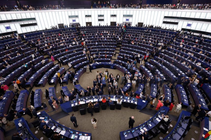Europarlament schvalil pravidla na obmedzenie plastoveho znecistenia