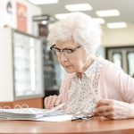 Na financne zabezpecenie na dochodku myslime neskoro upozornil analytik