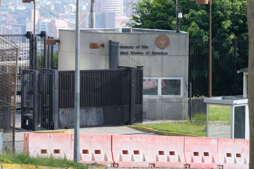 Venezuela udajne zmarila plan bomboveho utoku na velvyslanectvo USA v Caracase