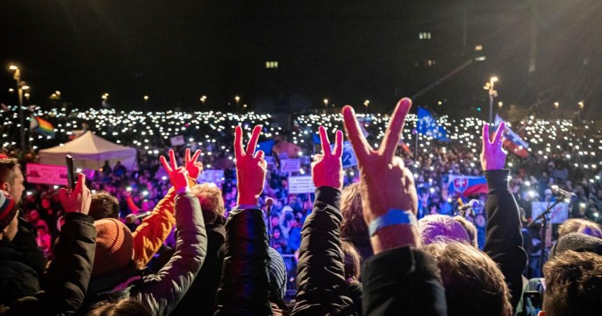 Chce na nas Fico strielat pise Michal Havran