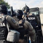 Dve domove prehliadky dvaja zadrzani recidivisti