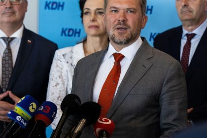 KDH chce uznesenim vyzyvat vladu aby odmietla system ETS2