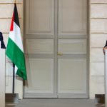 Macron Francuzsko pomoze vypracovat palestinsku ustavu