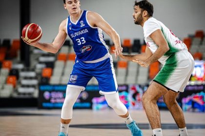 Obor pod kosom Do Prievidze mieri 211 cm slovensky pivot