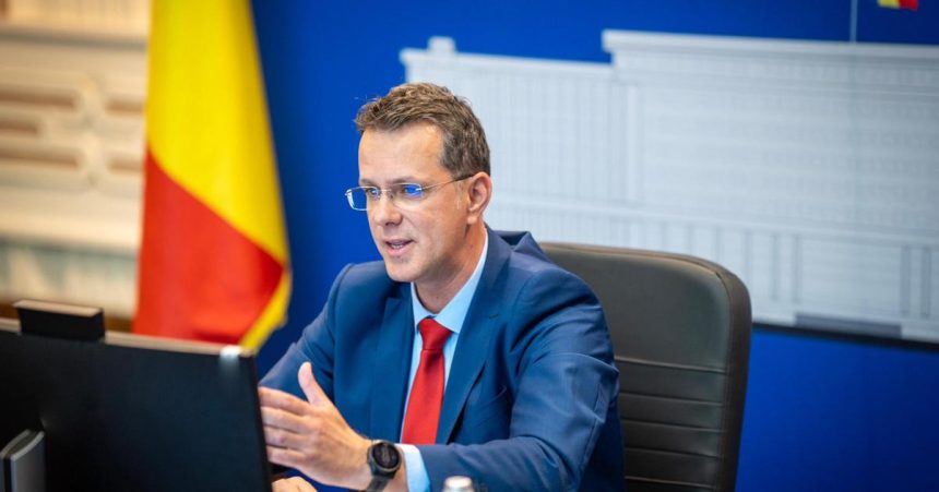 Rumunsky minister obrany odstupil pre kauzu vzdelania