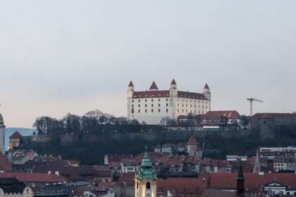 Slovensko je v klube najhorsich Brusel predpoveda slaby rast ekonomiky