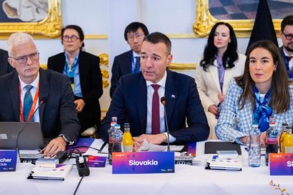 Svetovy samit o umelej inteligencii vo vzdelavani zacina v Bratislave