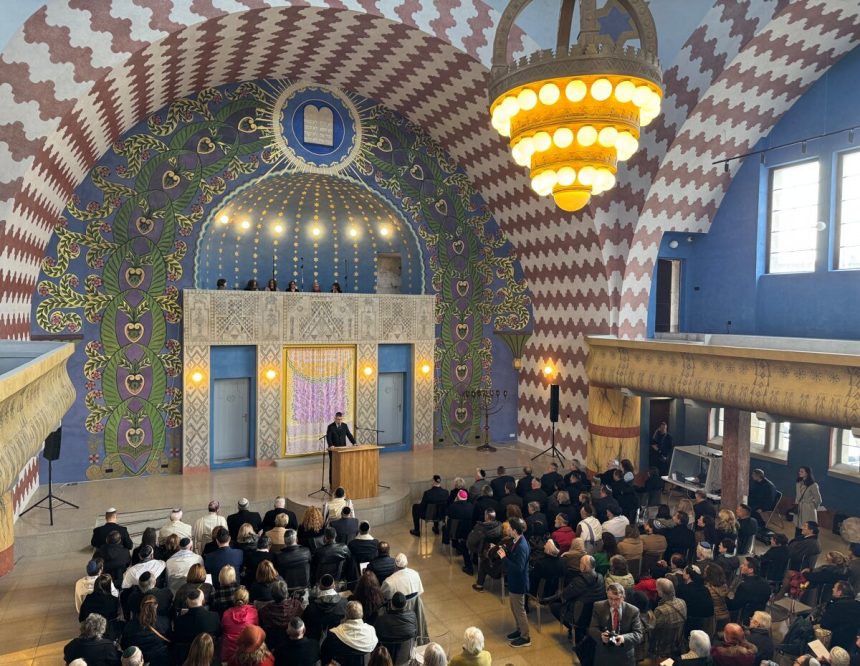 Trenciansku synagogu znovu vysvatili po 77 rokoch