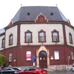 V kauze energii pre skoly lietaju miliony Kosicka zupa vytasila dalsiu zbran