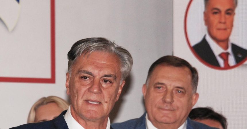 Vitazom predcasnych volieb v Republique srbskej sa stal Karan Dodikov spojenec