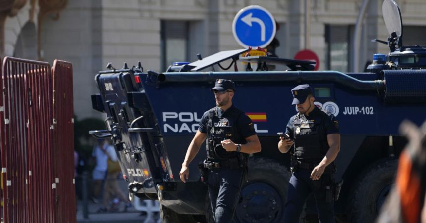 Zatknutie lidra ekvadorskeho gangu Los Lobos v Spanielsku