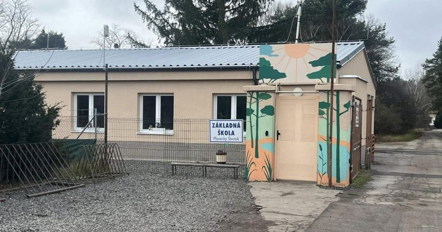 Deti sa uz styri roky ucia v provizoriach