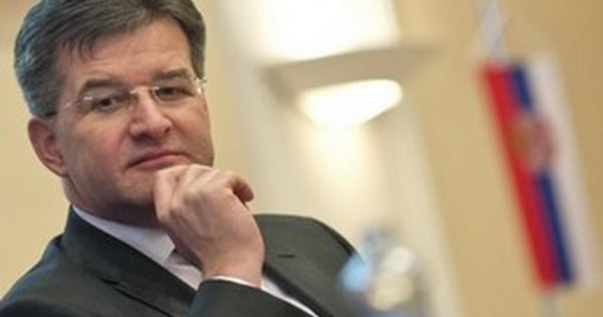 Lajcak odmieta osobny prospech z kontaktov s Epsteinom