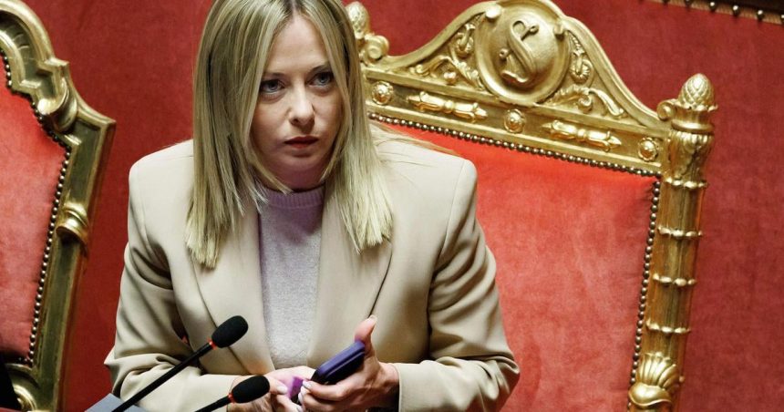 Meloniova a pat premierov ziadaju o povolenie hybridov a biopalivovych aut