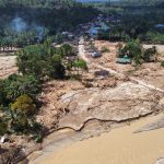 Pocet obet povodni a zosuvov pody na ostrove Sumatra presiahol 800