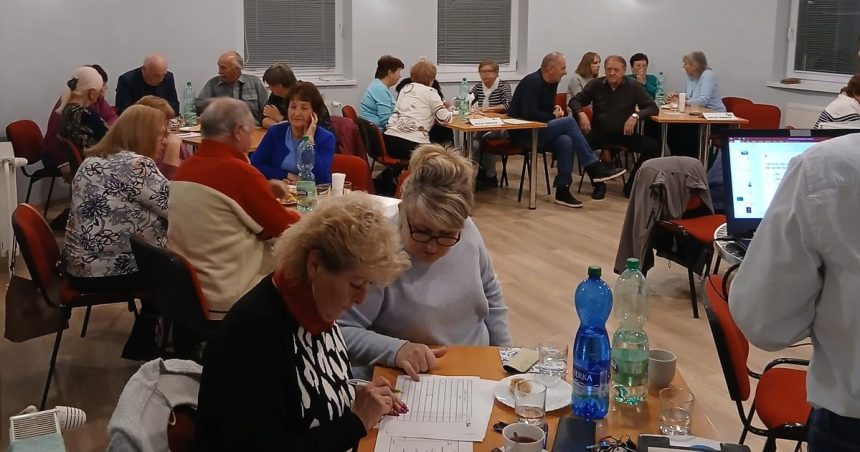 Seniori z okresu Partizanske si precvicuju znalosti v kvize