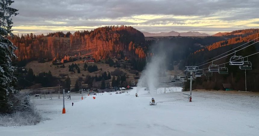 Snezne dela bezia na plno v Turci otvaraju lyziarsku sezonu