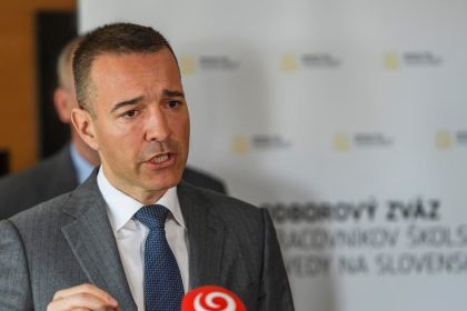 T Drucker UPPV pozaduje plnohodnotnu pozornost niekoho