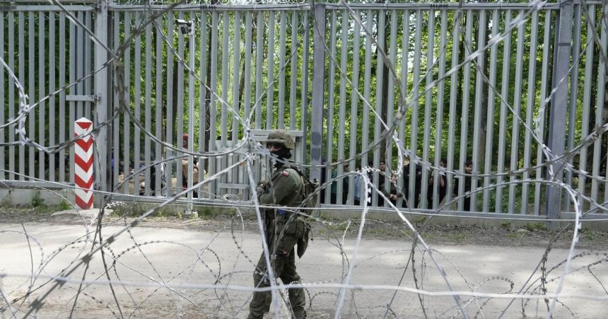 Z Bieloruska do Polska preslo v noci podzemnym tunelom vyse 180 ludi