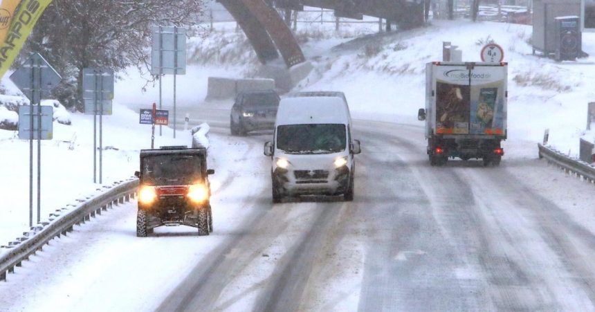 Cesty su vacsinou zjazdne moze byt sneh