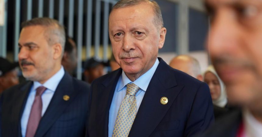 Erdogan povedal Trumpovi ze Venezuela nesmie upadnut do chaosu