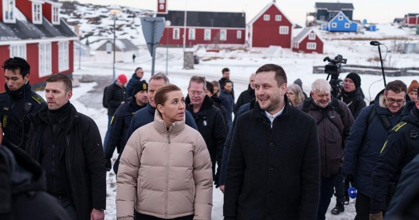 Frederiksenova pricestovala do Gronska aby vyjadrila podporu