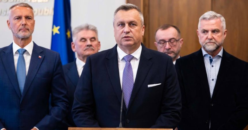 Gaspar Rasi a Danko ukazali ako pretransformovat parlament na svoj obraz Co to znamena pre opoziciu